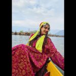 Rati Pandey Instagram - Jannat ❤️❤️❤️❤️ . . . #kashmir #dallake #ratipandey #ratipandeyreels #instareels #reels #kashmirtourism