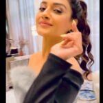 Rati Pandey Instagram - Run behind her because this one isn't going to be easy to catch 😉😎 . . #junglehaiaadhiraathai #trending #bts #fashioniesta #ratipandey #myvibes #mytribe #catchmeifyoucan