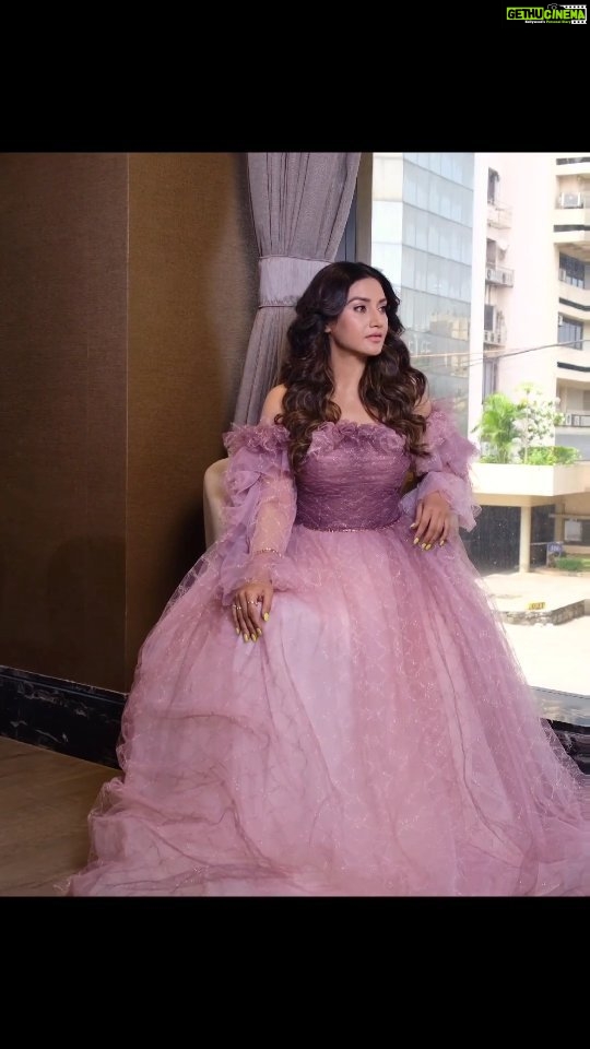 Rati Pandey Instagram - Fairytale π¦ Inframe @ratipandey β€οΈ Shot by: @prashantsamtani Location: @radissonmumbaiandherimidc πββοΈ: @jayshreethakkarhairartist π: @santosh.mahapure_makeup_artist π§£: @akansha.27 @tiara_gal π: @alesandracouture . . #instapicture #dreambig #fashion #princess #ratipandey #myvibes #photoshoot #instagood #explore #fyp #womensfashion #womenstyle #reelsinstagram #reelskarofeelkaro #instagood #instafashion #instagram #instapicture #canonr5