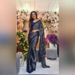 Rati Pandey Instagram - Six yards of pure grace presented with a smile😊 . . #sareelove #ratipandey #indianwedding #indianattire #simplicity #yaarkishaadi #instafasion #instapictures
