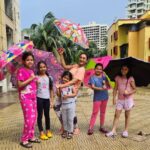 Rati Pandey Instagram - Ye mausam ki baarish...❤❤❤❤❤ . . . #welcomingmonsoon☔️ #ratipandey #coloursoflife #smillingfaces #instapost #littlewonders #rejoicing #happysunday #mykids
