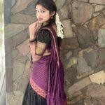 Raveena Daha Instagram – எலோரா சிற்பங்கள் உன் மீது காதலுறும் 🖤💜

Beautiful halfsaree from : @kaithari_nesavu_sarees 💜😍 

#raveena #raveenadaha #RD