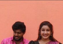 Raveena Daha Instagram - This song 😍 #MainaruVettiKatti @nameisnani @saregamatelugu @keerthysureshofficial @musicsanthosh @anirudhofficial @dhee__ Beautiful half saree from @kaithari_nesavu_sarees 🖤 #dasara #nani #keerthysuresh #trendingreel #telugu #sana #dance