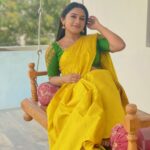 Raveena Daha Instagram - 💛💚💛 Customised aari work blouse from @d3boutiquee 😍 #raveena #raveenadaha #RD
