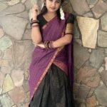 Raveena Daha Instagram – எலோரா சிற்பங்கள் உன் மீது காதலுறும் 🖤💜

Beautiful halfsaree from : @kaithari_nesavu_sarees 💜😍 

#raveena #raveenadaha #RD