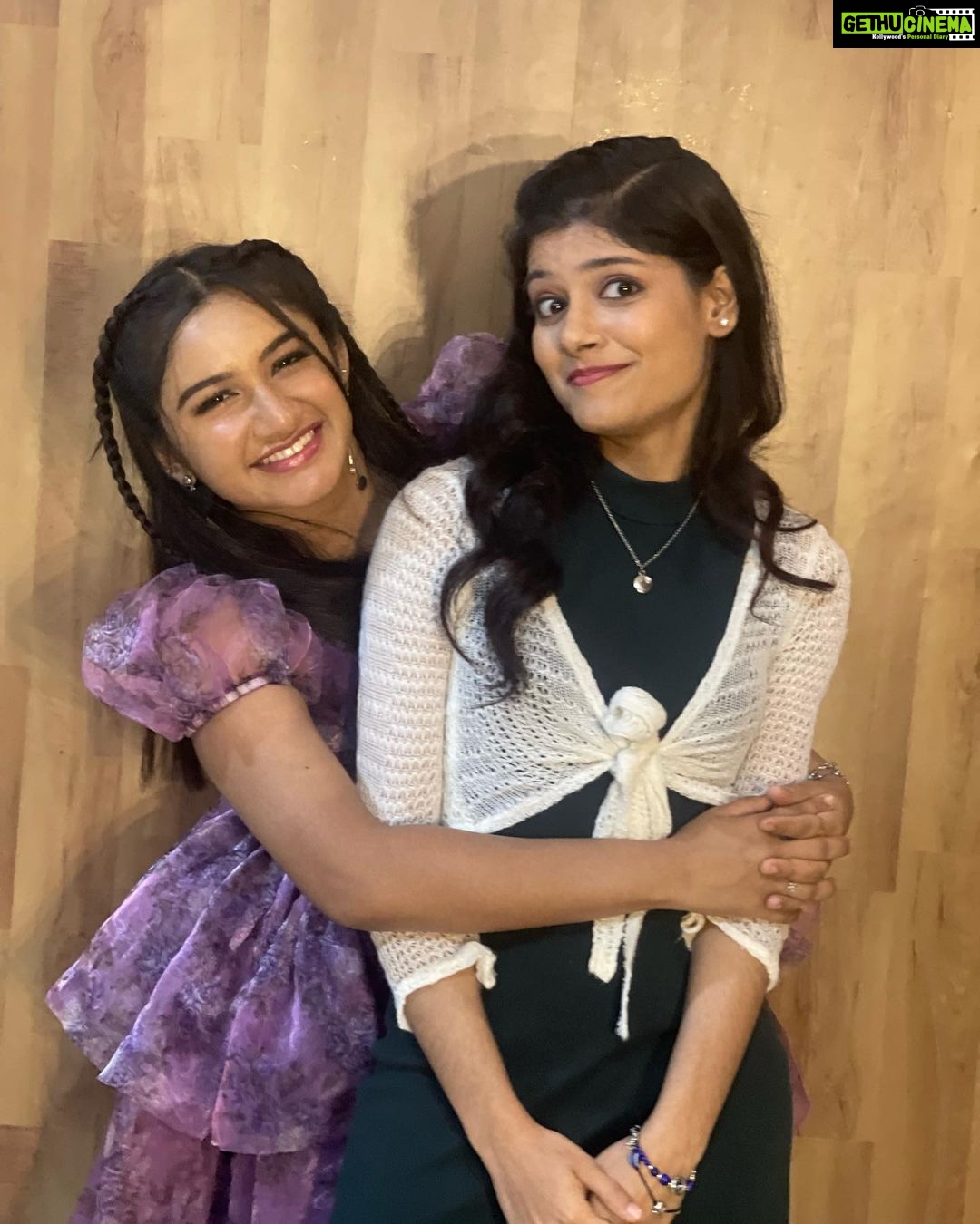 Raveena Daha Instagram - CWC🖤😍 #cwc #happyplace #fun #comali