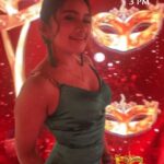 Raveena Daha Instagram – Woooooow…😍 #Raveena 

8th Annual Vijay Television Awards – வரும் ஞாயிறு மதியம் 3 மணிக்கு நம்ம விஜய் டிவி ல.. #VijayTelevisionAwards #VTA #VijayTelevision