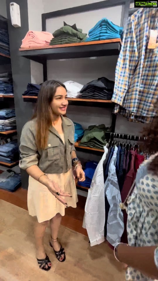 Raveena Daha Instagram - Fill your wardrobe with exclusive branded dresses in an affordable price Branded SURPLUS clothing at LOWEST PRICE Walk-in directly to the nearest branch and vend what you want!! Lowest price , upto 70% off on all international and Indian brands Available for * mens (Size XS to 5XL) * kids - boys & Girls (Age - 0 to 14) 📍 BrandStorm Mogappair Branch, 152B, Pillaiyar Koil Street, Paneer Nagar, Mogappair East, Chennai, Tamil Nadu 600037 ☎️ 8072388859 📍 BrandStorm Velachery Branch, Taramani Link Rd, Thanthai Periyar Nagar, Bharathi Nagar, Velachery, Chennai, Tamil Nadu 600042 ☎️ 7200020938 📍 BrandStorm Ambattur Branch, Township Road, Redhills Main Rd, near Ambattur, Vardharajapuram, Vijayalakshmi Puram, Ambattur, Chennai, Tamil Nadu 600053 ☎️ 8015131278 📍 BrandStorm Coimbatore, Food Street Fiesta, E-3 & E-4, Thudiyalur Rd, Saravanampatti, Coimbatore, Tamil Nadu 641035 ☎️ 7200725647