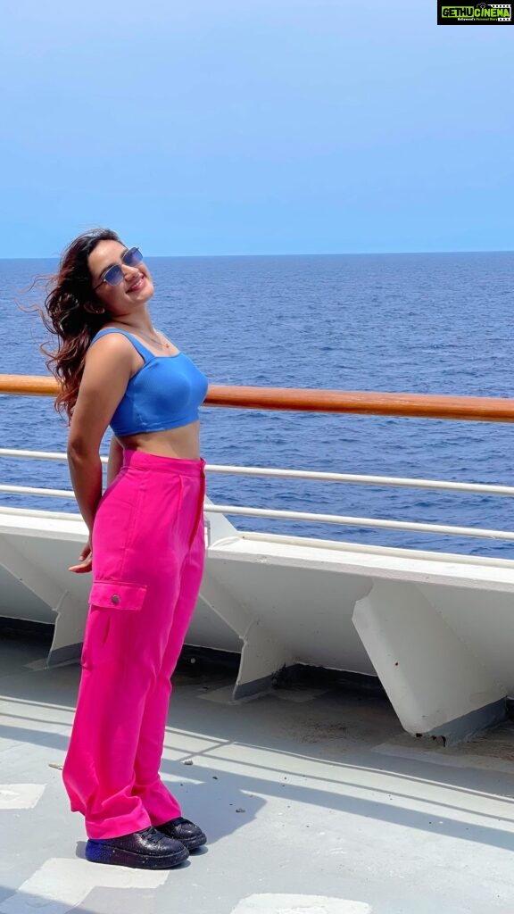 Raveena Daha Instagram - Come join me to an exciting International 5Nights cruise journey from Namma chennai to our neighbouring country of SriLanka😍. Cordelia Cruise is now offering a new 5N/6D itinerary to Sri Lanka. And guess what? Their trip on June 26th comes with a mind-blowing 50% discount! The cruise covers different places such as Jaffna (northern tip of SL), Trincomalee (North east) and Hambantota (Southern tip) with half day shore excursions from each port. https://bit.ly/3Cc8ooI