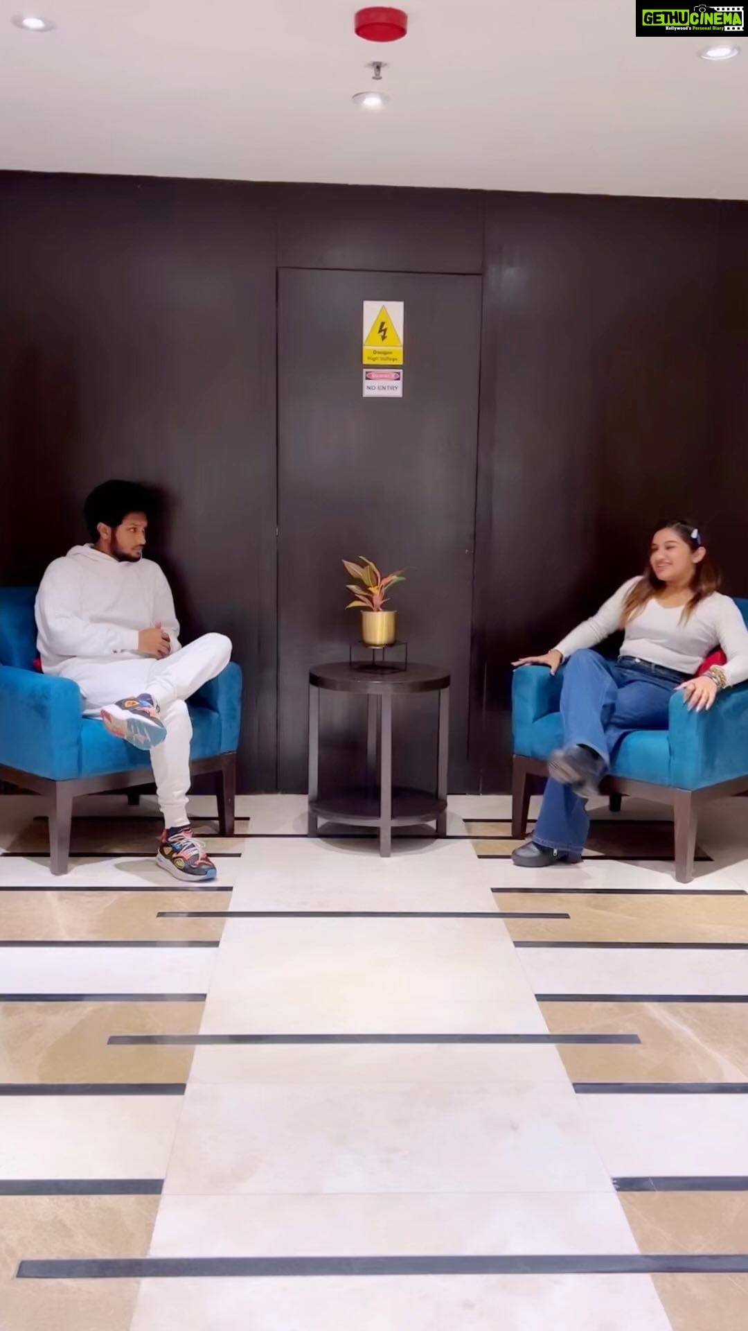 Raveena Daha Instagram - MAALTA with chello @manichandra_official 😍 #raveena #hookstep #raveenadaha #manichandra #dance