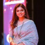 Raveena Ravi Instagram – In love with this saree💙 And Unforgettable day! #lovetoday #lovetoday100days ❤️ @onlynikil PC : @lokesh_photos 🙏🏻😄