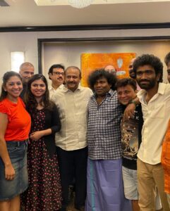 Raveena Ravi Instagram - That was one hell of a night! 10th Dec success party of #Lovetoday and after 12am it was my bday celebration with these beautiful ppl! Cast n crew! Ufff 🔥🔥🔥❤️❤️❤️
