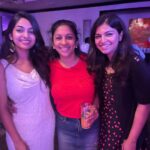 Raveena Ravi Instagram - That was one hell of a night! 10th Dec success party of #Lovetoday and after 12am it was my bday celebration with these beautiful ppl! Cast n crew! Ufff 🔥🔥🔥❤️❤️❤️