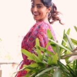 Reba Monica John Instagram - Guys!!! ProMotion madness begins for My debut Telugu movie Samajavaragamana - releasing on the 18th May ( SAVE THE DATE ) ✨ and I’m so nervous yet excited. Here’s me in my happy spaceeee 💕 Wearing this Uber fun and vibrant Kaftan by @zeelsshahofficial 💥 P.C @chandra_perumalla Hair @prakash_kasara #samajavaragamana #telugudebut #summerfilm #May18 #SaveTheDate #moviepromotions Hyderabad
