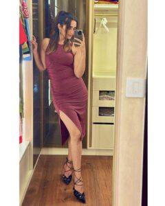 Reba Monica John Instagram - a serious vanity affair! 🤫 #homesweethome