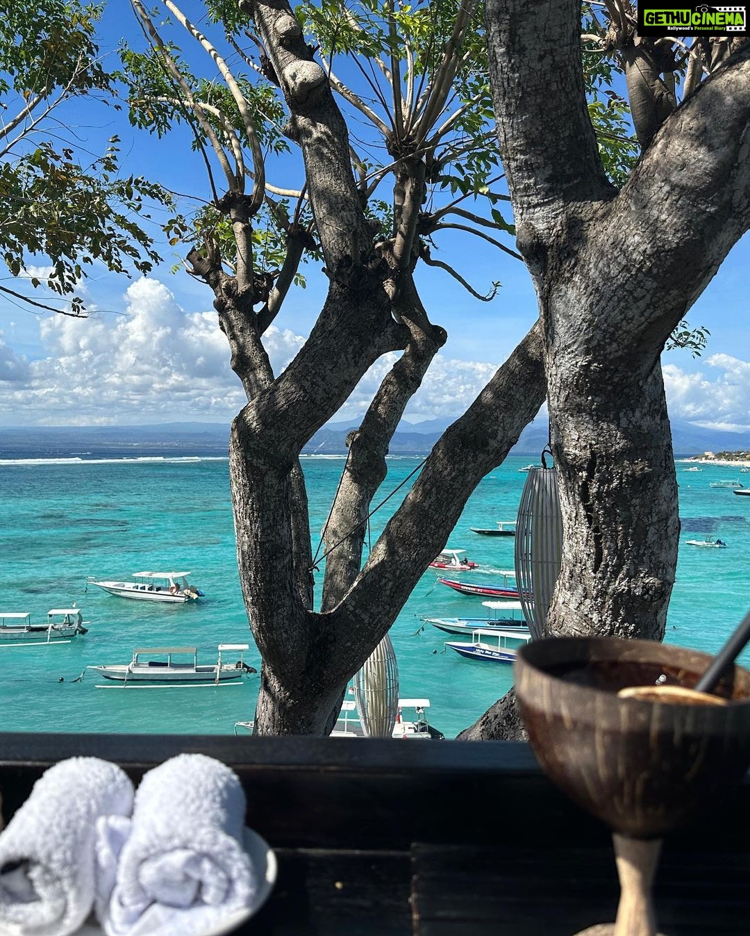 Reba Monica John Instagram - “ Cause you’re too good to be true, I can’t get my eyes off of you! “ ✨ Nusa lembongan, being a tiny part of our bali itinerary, has been a total delight of an experience to say the leassst and the views from my hotel was nothing short of breathtaking! You can see for yourself! There’s so much more I want to show, a reel maybe? ✨🥹 #baliindonesia #throughmyeyes #travelwithme #smallwonder #detoxing Batu Karang