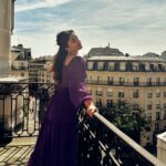 Reba Monica John Instagram - Until we meet again, Paris 💕 Video credits : my main man @joemonjoseph #travelwithme #parisfrance #beautifuldestinations #knowingtheworld #onedestinationatatime #gratefulheart #theworldisnotenough ✨ Paris, France
