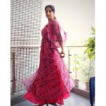 Reba Monica John Instagram - Guys!!! ProMotion madness begins for My debut Telugu movie Samajavaragamana - releasing on the 18th May ( SAVE THE DATE ) ✨ and I’m so nervous yet excited. Here’s me in my happy spaceeee 💕 Wearing this Uber fun and vibrant Kaftan by @zeelsshahofficial 💥 P.C @chandra_perumalla Hair @prakash_kasara #samajavaragamana #telugudebut #summerfilm #May18 #SaveTheDate #moviepromotions Hyderabad