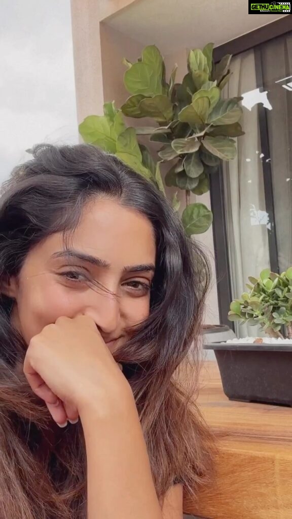 Reba Monica John Instagram - Up close and personal : An amateur self shot series that dives into the little things of my life that give me utmost joy and peace✨ I’ve never really done this before but this is me, just as I am, as filter less as I can be, sharing pieces of my life with you! 🤗 This reel is all about my love for plants and how they transform my mood instantly and how they can make any little space look cosy and peaceful! 🍃 #mypocketsofpeace #upcloseandpersonal #momentsthatmatter #unflitered #personalspace #peacelovehappiness ✨