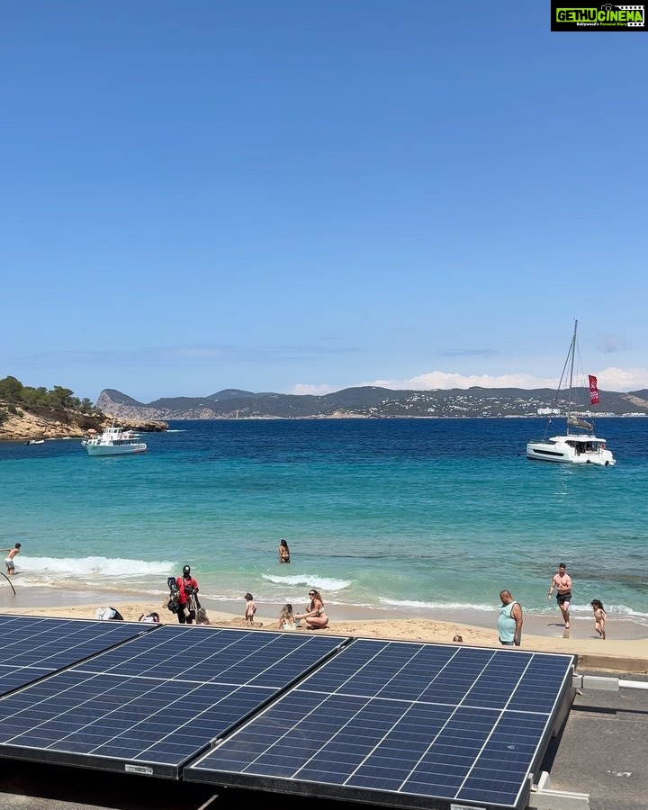 Reba Monica John Instagram - IBIZA vibe check? 😆🌊☀ #ibiza #eurotrip #vacayvibes #beachgirl Ibiza