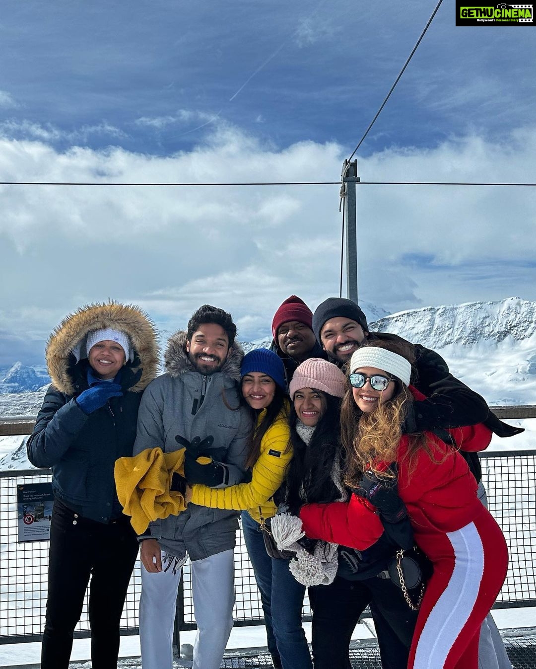 Reba Monica John Instagram - Had some special filmy moments in Switzerland 💕🥹 best time ever with the best tribe-Familia ✨ #europetravel #lifethroughthelens #swissmountains #breathtaking #wanderlust #jungfraujoch🇨🇠Jungfrau - Switzerland