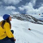 Reba Monica John Instagram - Had some special filmy moments in Switzerland 💕🥹 best time ever with the best tribe-Familia ✨ #europetravel #lifethroughthelens #swissmountains #breathtaking #wanderlust #jungfraujoch🇨🇭 Jungfrau - Switzerland