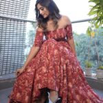 Reba Monica John Instagram - I got to live my Indian Cinderella moment in this dress, I swear 💕 Promoting my debut Telugu film Samajavaragamana which releases on 18th May ✨ see you soon in the theatres ?