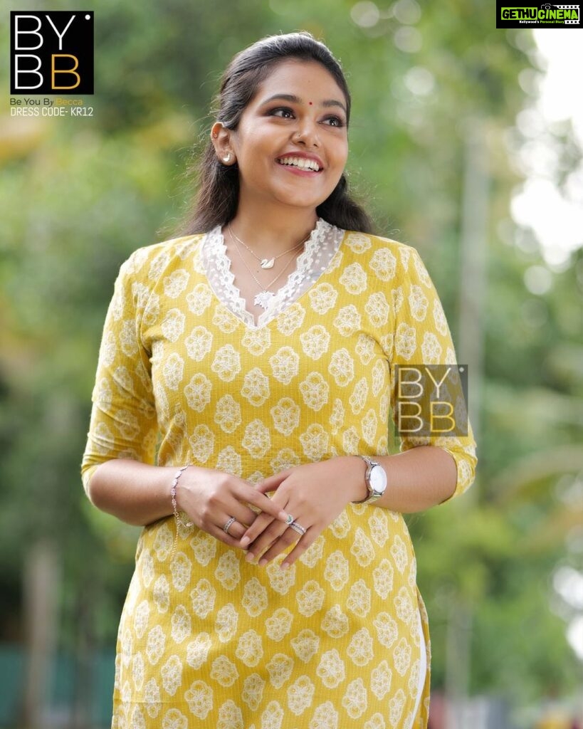 Rebecca Santhosh Instagram - SOLD OUT Forget the rules , if you like it, wear it ! Product code: KR 12 launching price : 799/- + shipping DM for size chart DM @bybbecca or WHATSAPP on 9074003214 for orders Material : KATHA COTTON WITH LINING . . We dispatch our orders as follows *Orders on Sunday and Monday will be dispatched on Thursday *Orders on Tuesday and Wednesday will be dispatched on Saturday *Orders on Thursday Friday and Saturday will be dispatched on Monday . Cancellation policy is as follows *Damages if any should be reported within 24 hours * Opening and packing video(while returning is mandatory) * Charges for courier while returning is refundable #getbeccafied #bybbecca #beyoubybecca #casualoutfit #officewear #collegewear