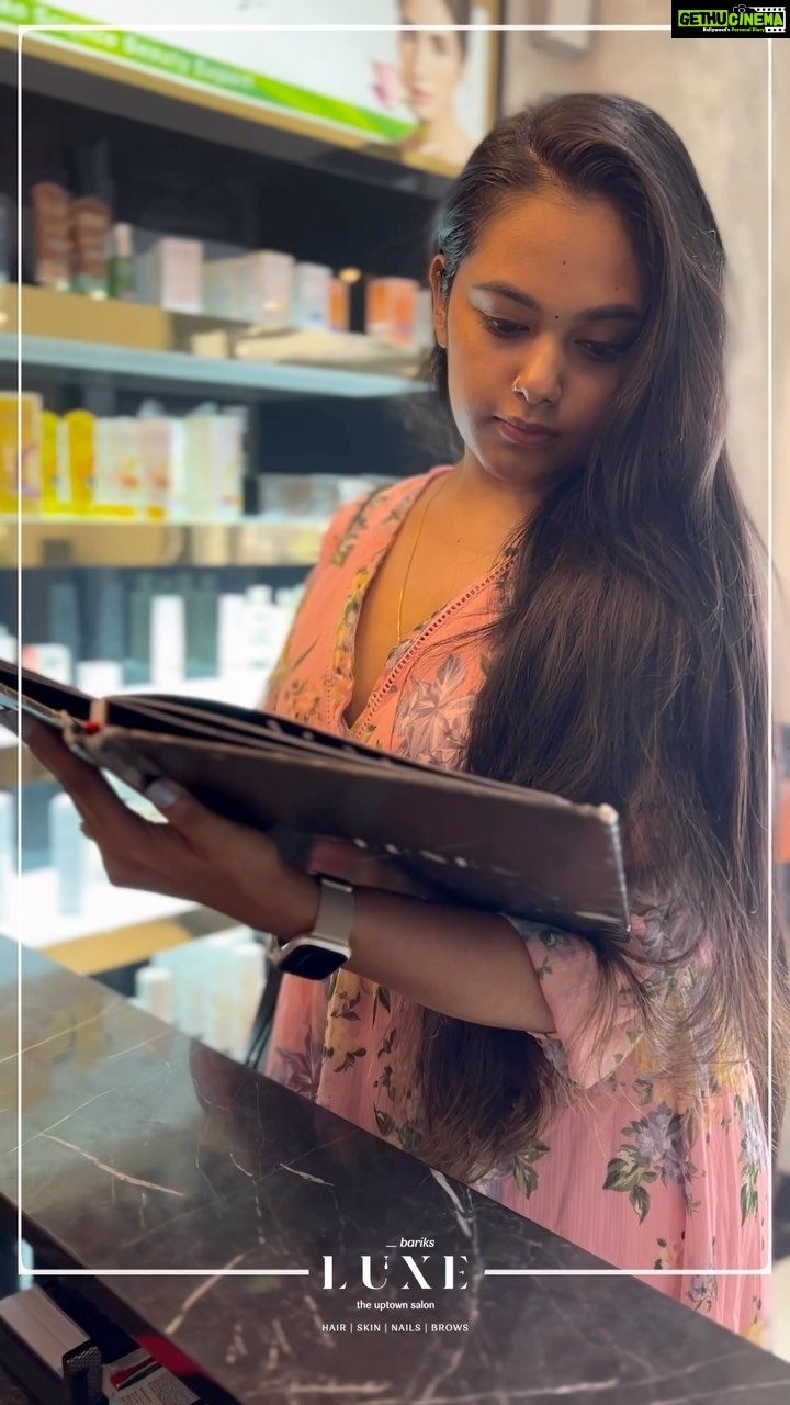 Rebecca Santhosh Instagram - Bariks Luxe is my go-to place to relax and unwind while I get pampered with the best treatment for my hair and skin with a luxury hair spa and a facial. #BariksLuxe#pamperingtime #hairtreatments#skincare #facialtreatments #relaxationtime#selfcare #beauty #hairspa#glowingskin #healthyskin#hairgoals