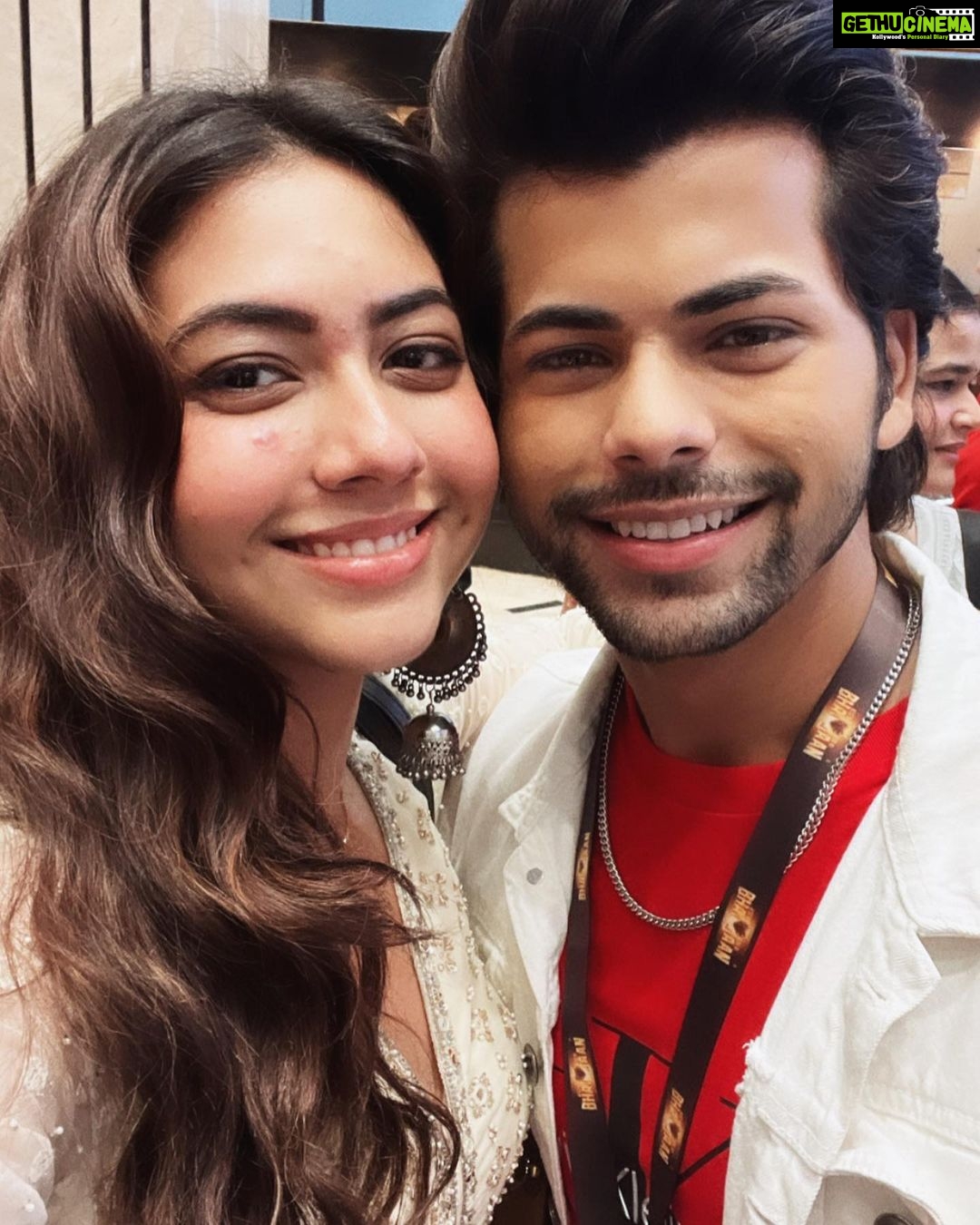 Reem Shaikh Instagram - Mere dost, I’ve been a witness to the amount of hard work you’ve been doing since last 8 years and I’m so proud of you Sidd. I genuinely pray to Allah to bless you with happiness and success because you my friend deserve it. 💛