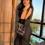 Reem Shaikh Instagram - "Say goodbye to plastic bags and hello to sustainable style with our reusable cloth tote bag! 🌍👜 @reem_sameer8 promoting sustainability with the ZA tote bag. "Made from 100% organic cotton, our tote bag is not only good for the environment, but also for your style! Use it for groceries, shopping, or just as a cute accessory. 😍 #sustainablefashion #reuse #reducewaste"🌍👜 #sustainability #ecofriendly #totebag" SHOP NOW : @za.byzain