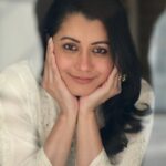 Reenu Mathews Instagram – Looking at you🤍 Emirate of Dubai