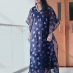 Reenu Mathews Instagram - Kaftan season is here💙🧿 In love with this lovely kaftan @resha_by_rehana_shana 📸 @vibethinks #kaftanseason #reelswithreenu #kaftanlovers #lifeindubai #dubaiinfluencer #reenumathews