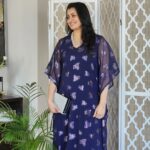 Reenu Mathews Instagram - Looking for pretty kaftans??? Check out @resha_by_rehana_shana , a small venture started by 2 gorgeous ladies. Check out their page & support small businesses. 🧿💙 📸 @vibethinks . . #kaftanseason #kaftanlovers #supportingsmallbusinesses #womensupportingwomen #dubaiinfluencer #dubailifestyle #dubailifestyleblogger #reenumathews Emirate of Dubai