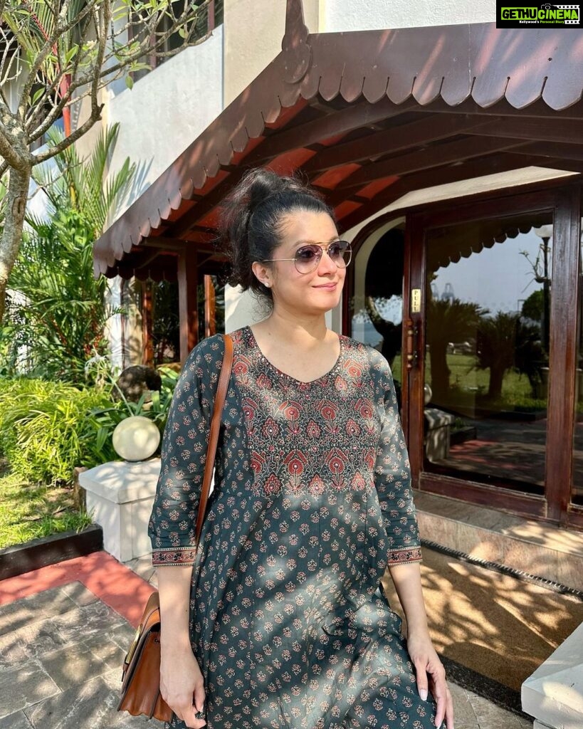 Reenu Mathews Instagram - My Happy Place❤️ @tajmalabarcochin Taj Malabar Resort & Spa, Cochin