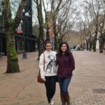 Reenu Mathews Instagram - Lovely meet up after 3yrs in Seattle😍 @maya_yummyoyummy . . #seattle #friendshipedit #friendsinstreets