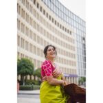 Regina Cassandra Instagram – Aana maatna dhaan kicku 😛

@cliosilk @riya.preethi_designer @jenimakeupartist07 @reena_mh @jayalakshmisundaresan @nishas_ahmed