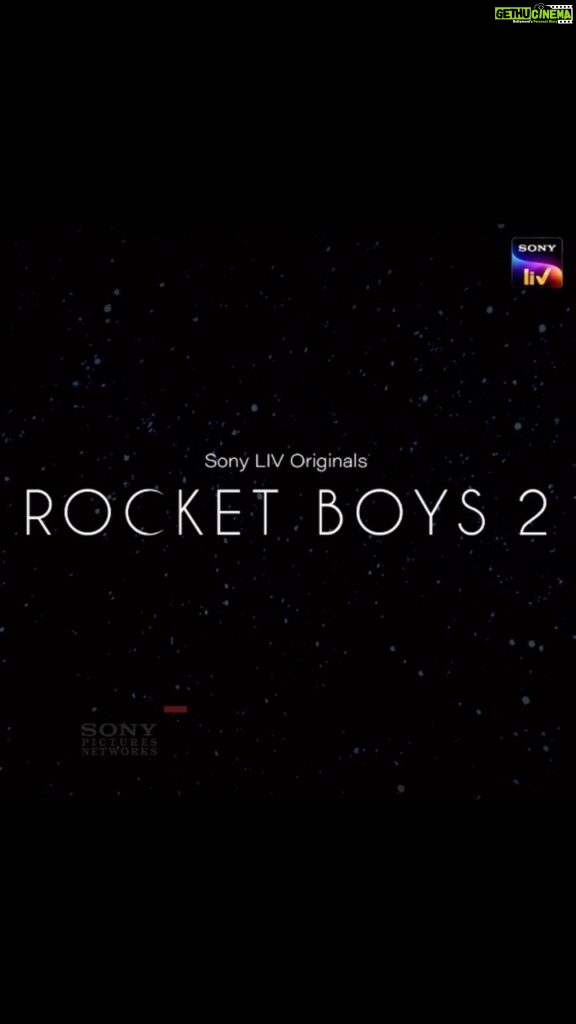 Regina Cassandra Instagram - 🫶🏽 Only gratitude as I look back and joy as I look ahead. Thank you for making #RocketBoys , yours. After all the love and appreciation, the Rocket Boys are thrilled to be back with another remarkable tale! #RocketBoys2, Streaming this March only on Sony LIV. #RocketBoys2OnSonyLIV @sonylivindia @sonylivinternational | @jimsarbhforreal | @ishwaksingh | @reginaacassandraa | @sabazad @arjunradhakrishnan | @rajitkapurofficial | @dibyenduofficial | @namitdas @shankar.charu | @pannuabhay | #SiddharthRoyKapur | @onlyemmay @madhubhojwani | @nikkhiladvani | @roykapurfilms | @emmayentertainment @001danishkhan | @amansrivas | @jin_ontherocks | @saugatam |