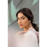 Regina Cassandra Instagram – ✨
@kabooki_mua @teamkabooki_mua @kalyanjewellers_official @renasci.in  @alapatideepti @prachuprashanth