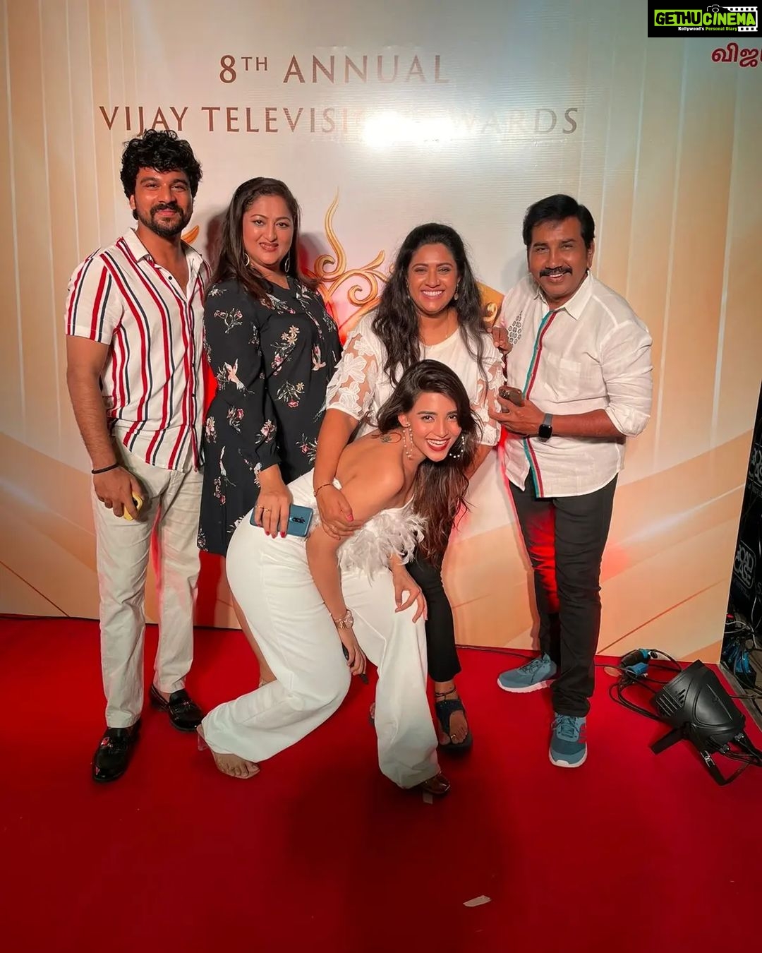 Rekha Krishnappa Instagram - No caption needed 🤟 Coming up 8 th vijaytelivision awards #vijayawards #annualawards #partynight Chennai, India