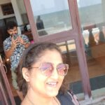 Rekha Krishnappa Instagram - Let's have some pure fun... ❤️ Team #tamilumsaraswathiyum ❤️❤️ ECR Beach,Chennai