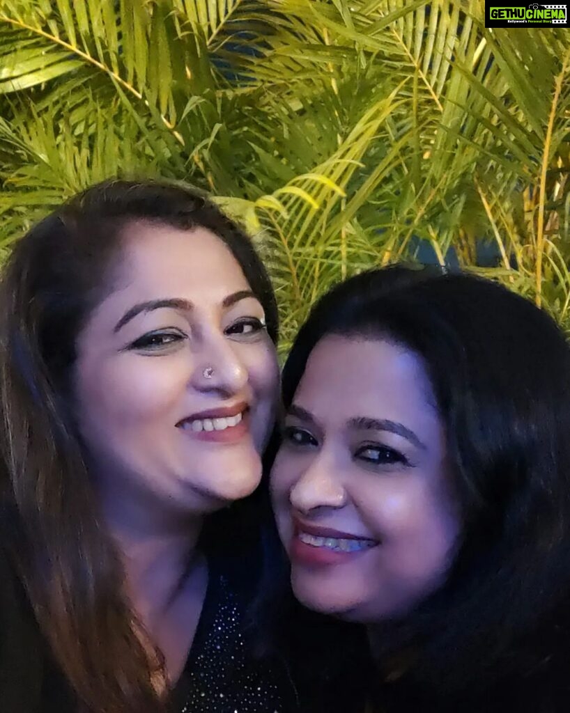 Rekha Krishnappa Instagram - Friends for life #friendsforever #friendship #friendshipgoals #gettogether #tigertigerbangalore Bangalore, India