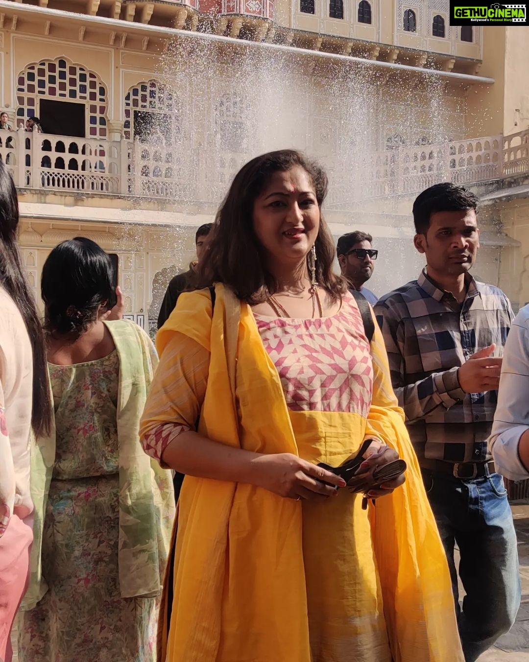 Rekha Krishnappa Instagram - Some more pictures dump from the trip... #jaipur #rajasthan #newyear2023 #jaipur #jaipurdiaries #heritagecity #fortsofjaipur #familytrip #travelindia #travelindiadiaries #rajasthandiaries #camelride #dessert India