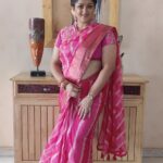 Rekha Krishnappa Instagram - Happy pink day😜 just for fun... Life should be full of fun.... Let's celebrate pink day.. hahaha #saturdayvibes #shootinglocation #shootingspot #dressup #happiness #happinessquotes
