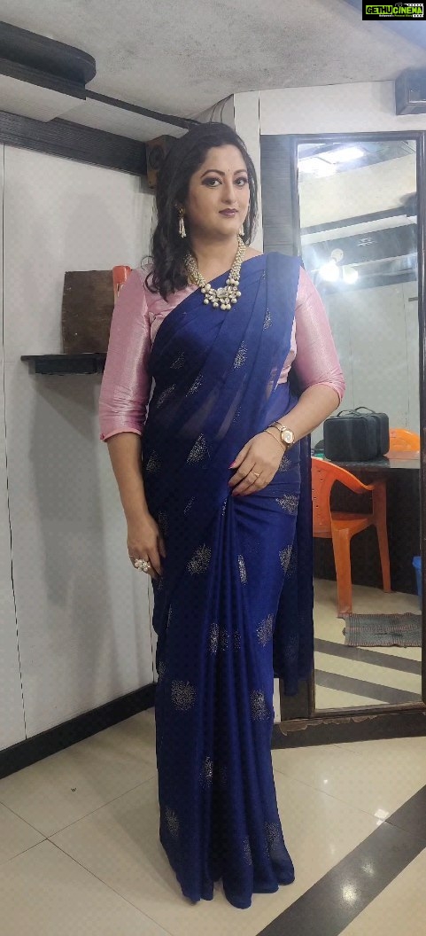 Rekha Krishnappa Instagram - Use this templet for this beautiful music reel💕 #instareels #reelsinstagram #reelsinsta #sareelove #artistes Bangalore, India
