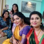 Rekha Krishnappa Instagram - With the team @sitaramam @reshmapasupuleti @yadhavi615 @akshitha_bopaiah @nancy_official26 @aiswarya._.rajesh @sree.__.priya #shootingspot #shootinglocation #funatwork Chennai, India