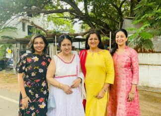 Rekha Krishnappa Instagram - Extended Family for ever❤️❤️ #deivamagal #deivamagal_team #meetuptime #meetup #suntv #suntvserial #suntvserialactress #suntvfansclub Chennai, India