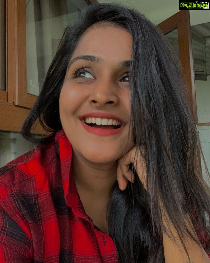 Remya Nambeesan Instagram - B for being ❤!! Life ❤🦋!! @elixirhillsofficial perfect gateway to getting lost in the wilderness 🌴🌴🌴🌴 Elixir Hills