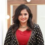 Remya Nambeesan Instagram - 📷 @pranavraaaj ❤️!! MU n H @jo_makeup_artist !!Styling @anohbyanooparavindh !! wearing @byhand.in