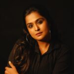 Remya Nambeesan Instagram - @jo_makeup_artist @rijil_kl @anohbyanooparavindh!! #fashionstyle #instagood #instalike Kochi, India